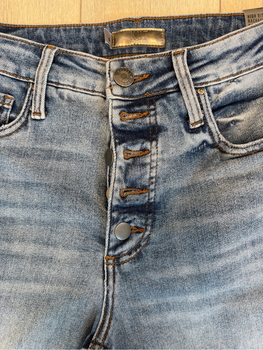 KUT from the Kloth High Rise Rachel Fab AB Mom Jeans — Size 6 - Picture 2 of 11